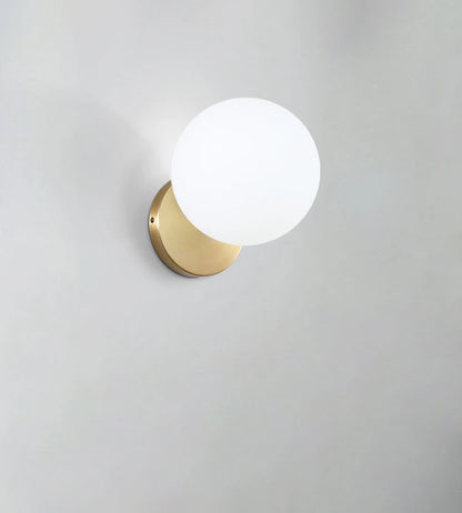 Decorative Modern Wall Lamp with Glass Shade Bedside Bedroom Loft Design Up Down Iron Led Wall Lights Gold for Home Mirror E27