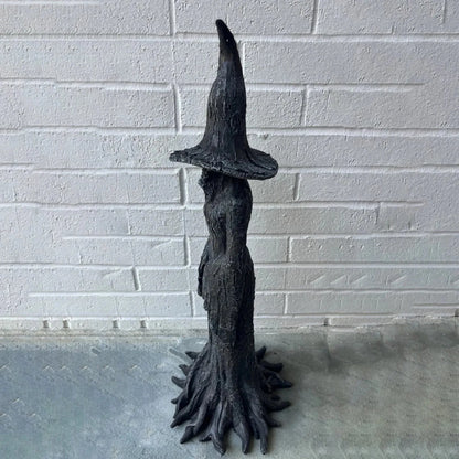 Creative Desktop Witch Decor Ornament Resin Witch Home Decoration Halloween Witch Art Decorations Halloween Decor Romantic Decor